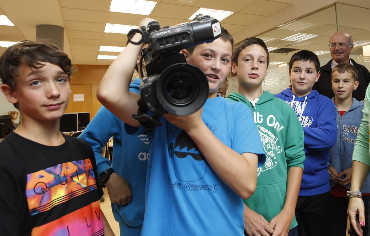 Los alumnos de 6º A del Colegio Las Gaunas de Logroño visita la multimedia de Diario LA RIOJA