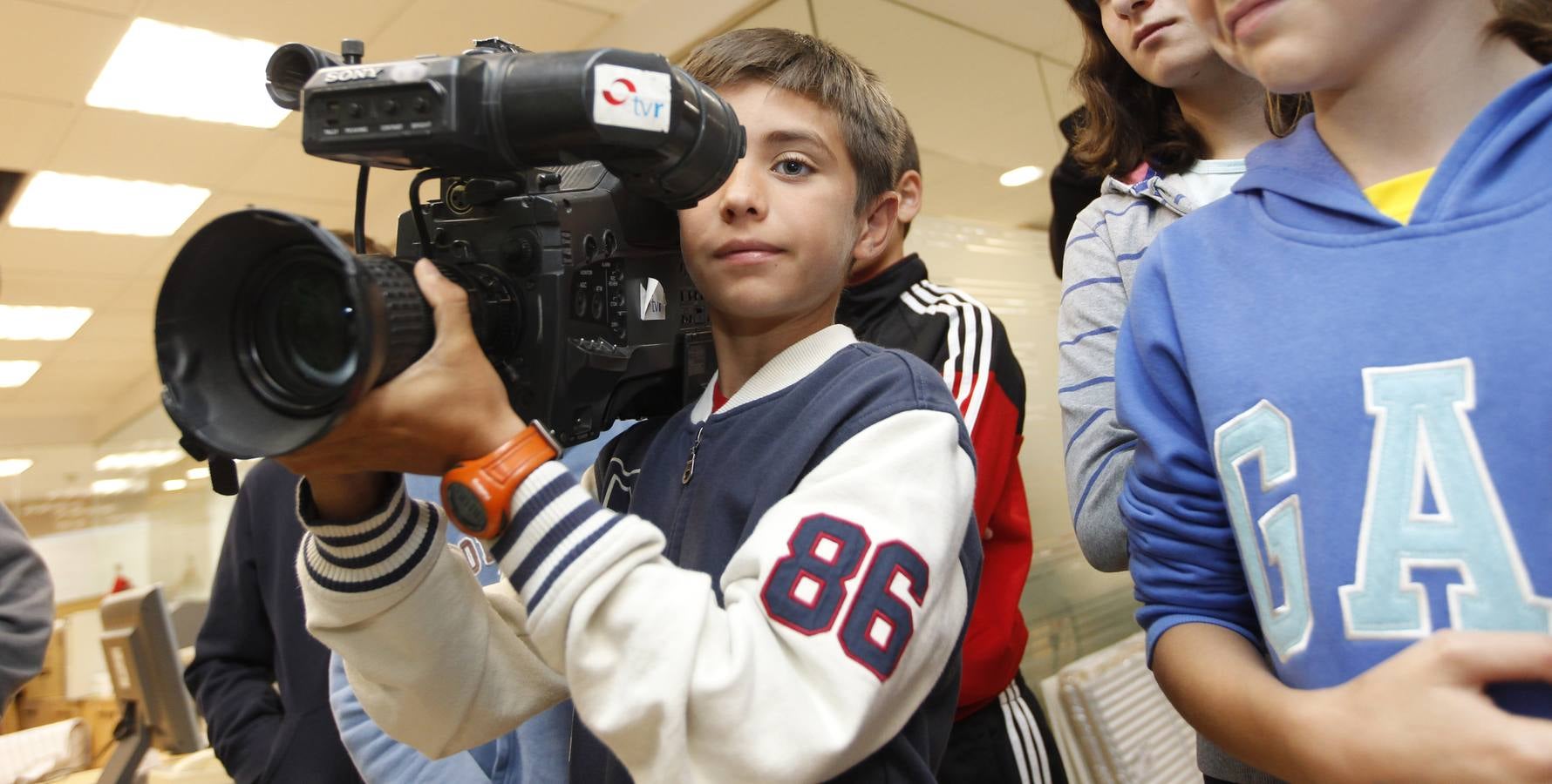 Los alumnos de 6º A del Colegio Las Gaunas de Logroño visita la multimedia de Diario LA RIOJA