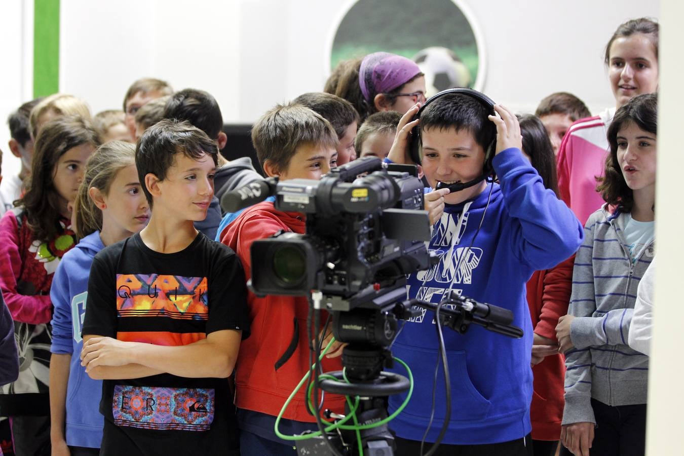 Los alumnos de 6º A del Colegio Las Gaunas de Logroño visita la multimedia de Diario LA RIOJA