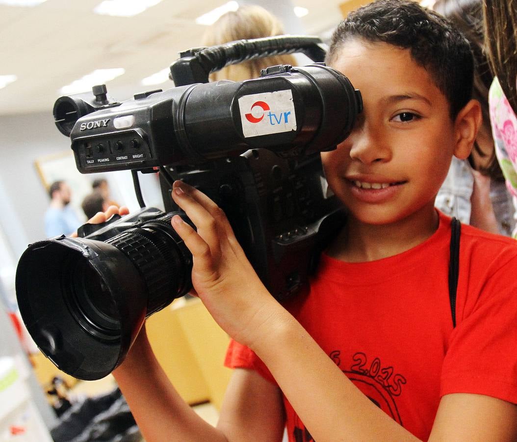 Los alumnos de 6 º C del Colegio Las Gaunas de Logroño visitan la multimedia de Diario LA RIOJA