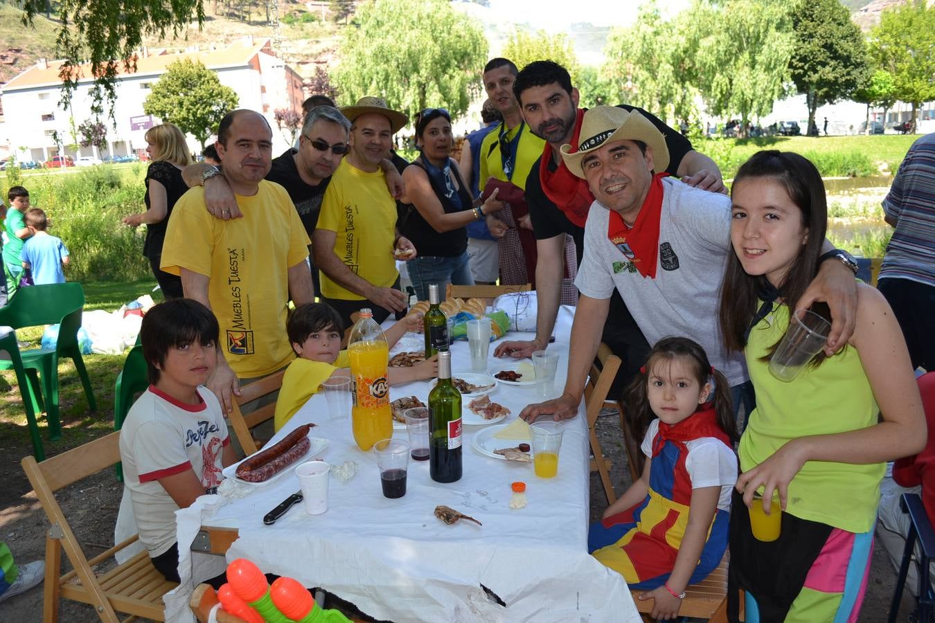 Almuerzo antes de las Vueltas en las fiestas de Nájera