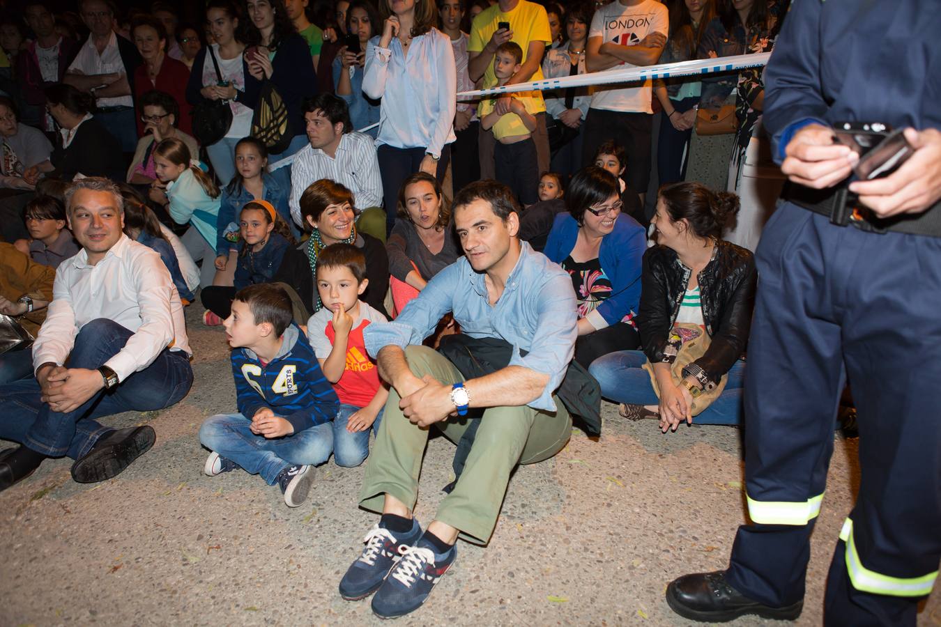 Celebración de San Juan en la logroñesa Plaza de Los Tilos