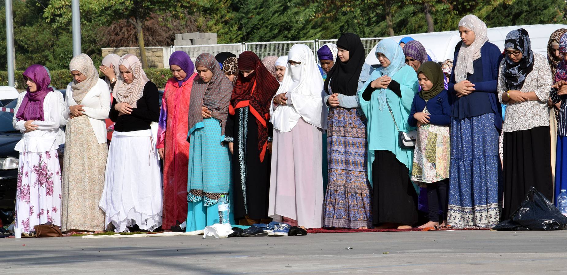 La federación islámica celebra la oración del FITR, final del Ramadán