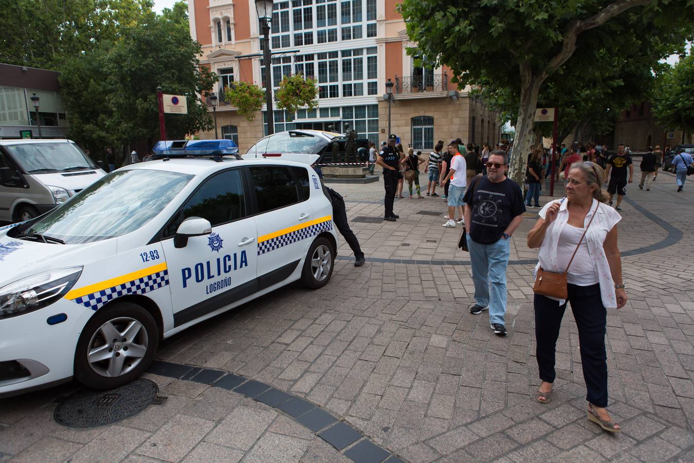 Olmos y Robles siguen de operación en Logroño