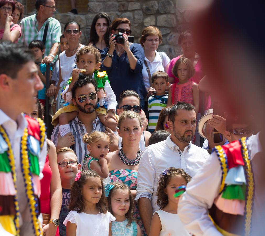 Los danzadores, héroes infantiles