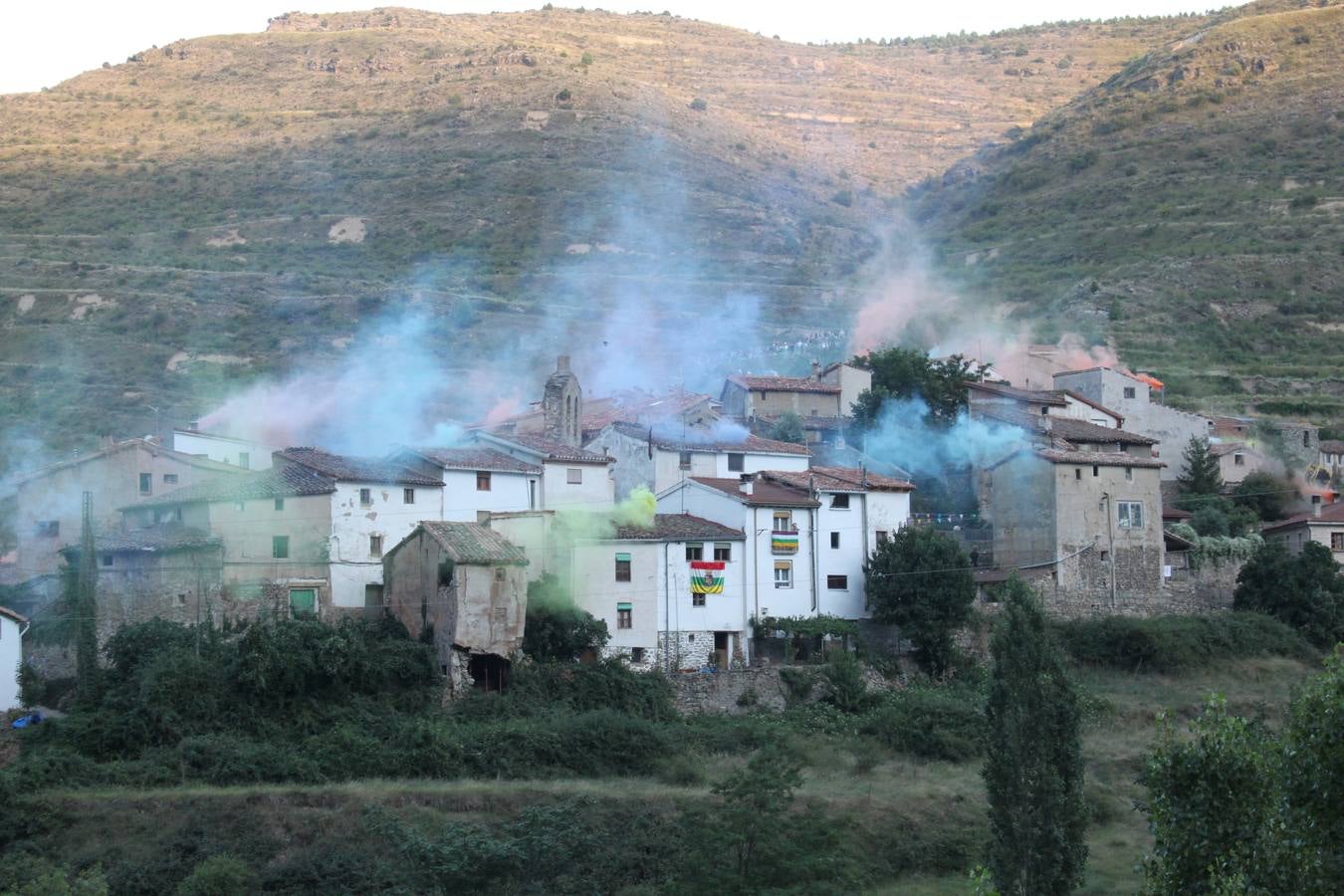 Fiesta del humo en Peroblasco