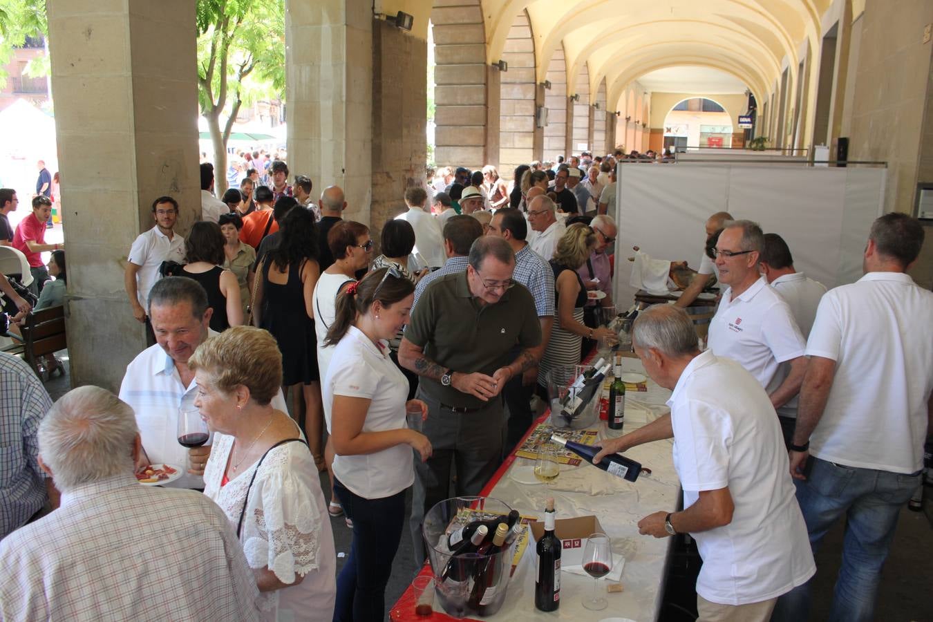 V edición de Bodegas en la calle de Alfaro