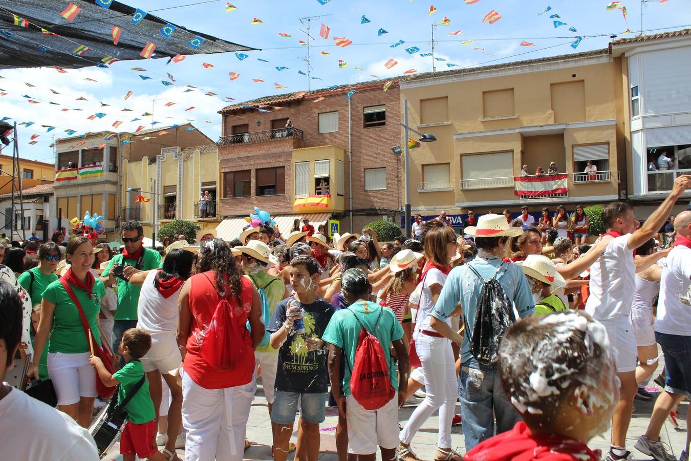 Chupinazo festivo en Rincón de Soto