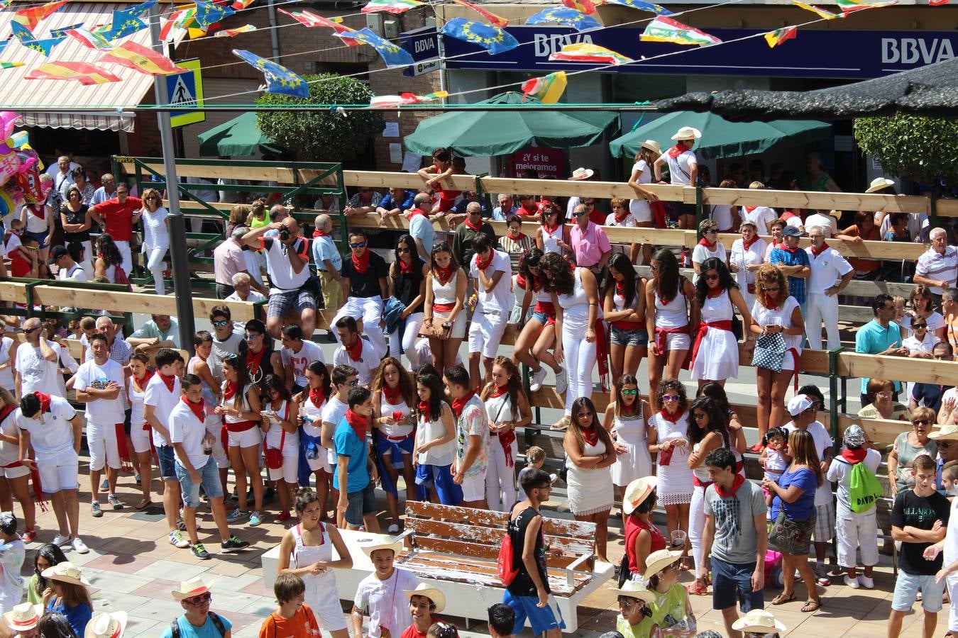 Chupinazo festivo en Rincón de Soto