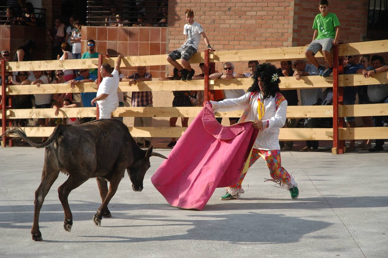 El Día de las Peñas puso fin ayer a las fiestas de Valverde