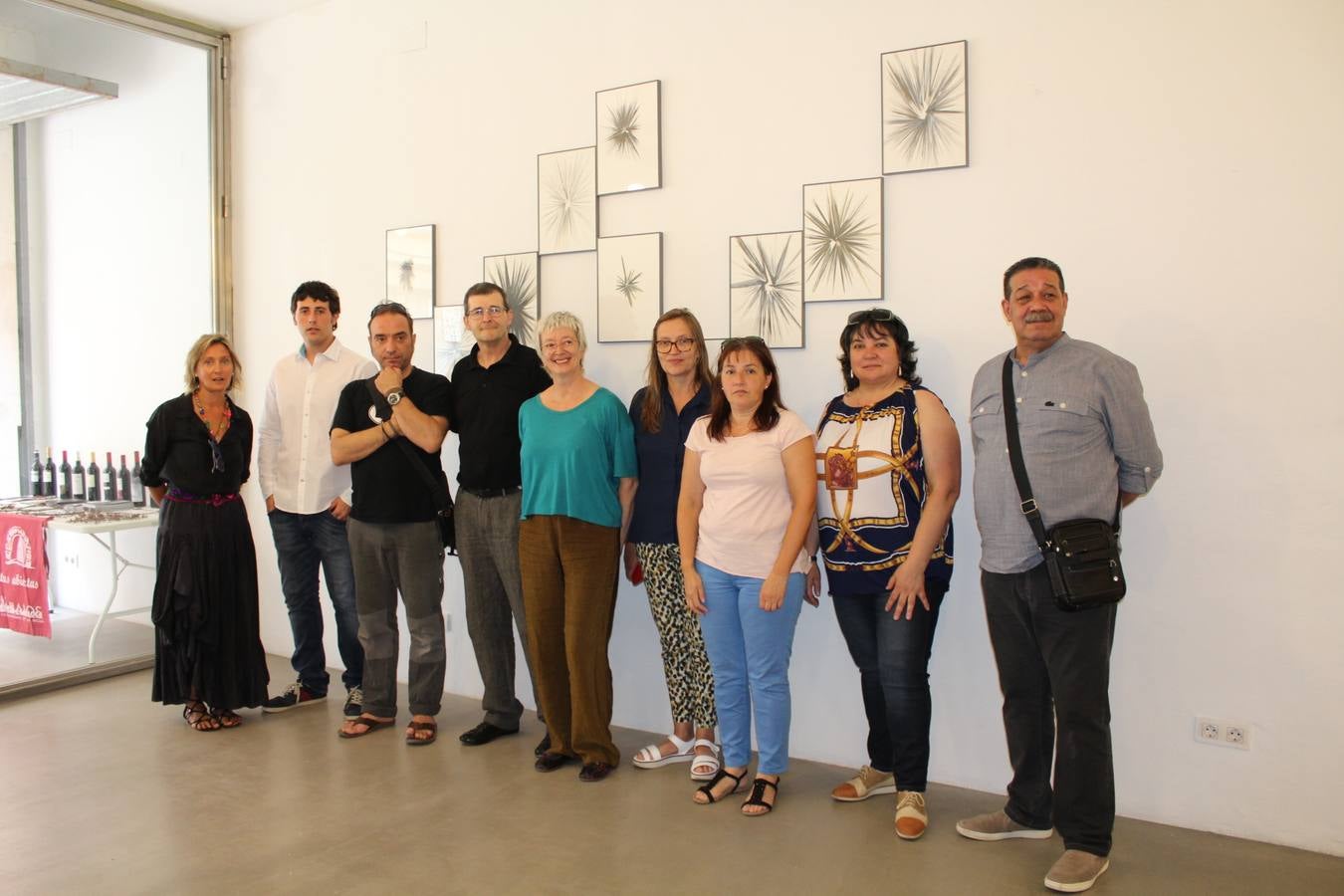 Inauguración de la primera muestra de ENVERARTE en la sede de Complot!