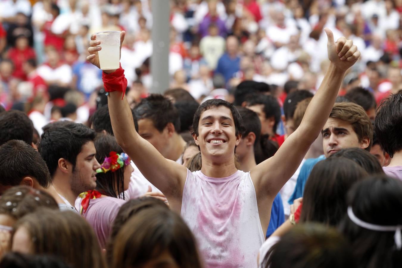 El chupinazo desata la fiesta en Alfaro