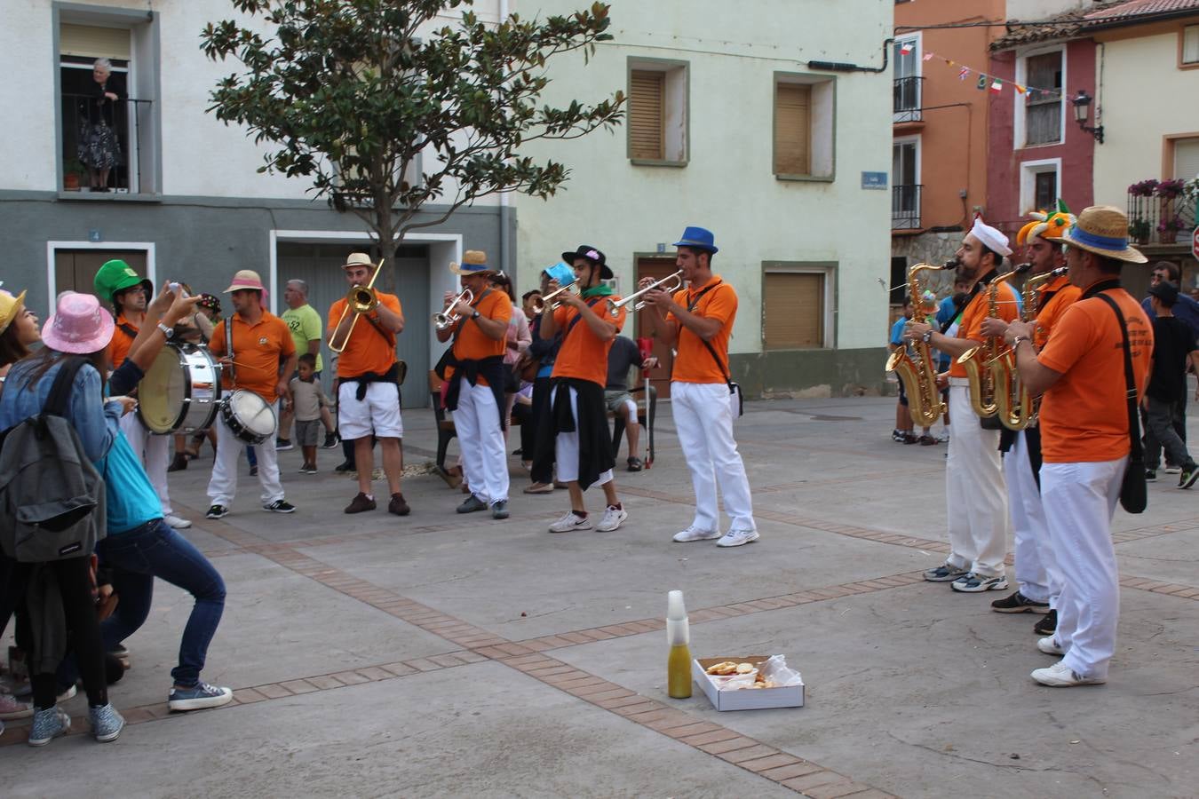 Divertido comienzo de fiestas en Galilea