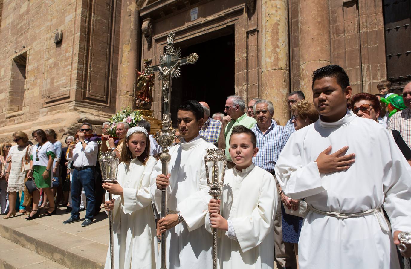 Procesión y degustaciones en Navarrete