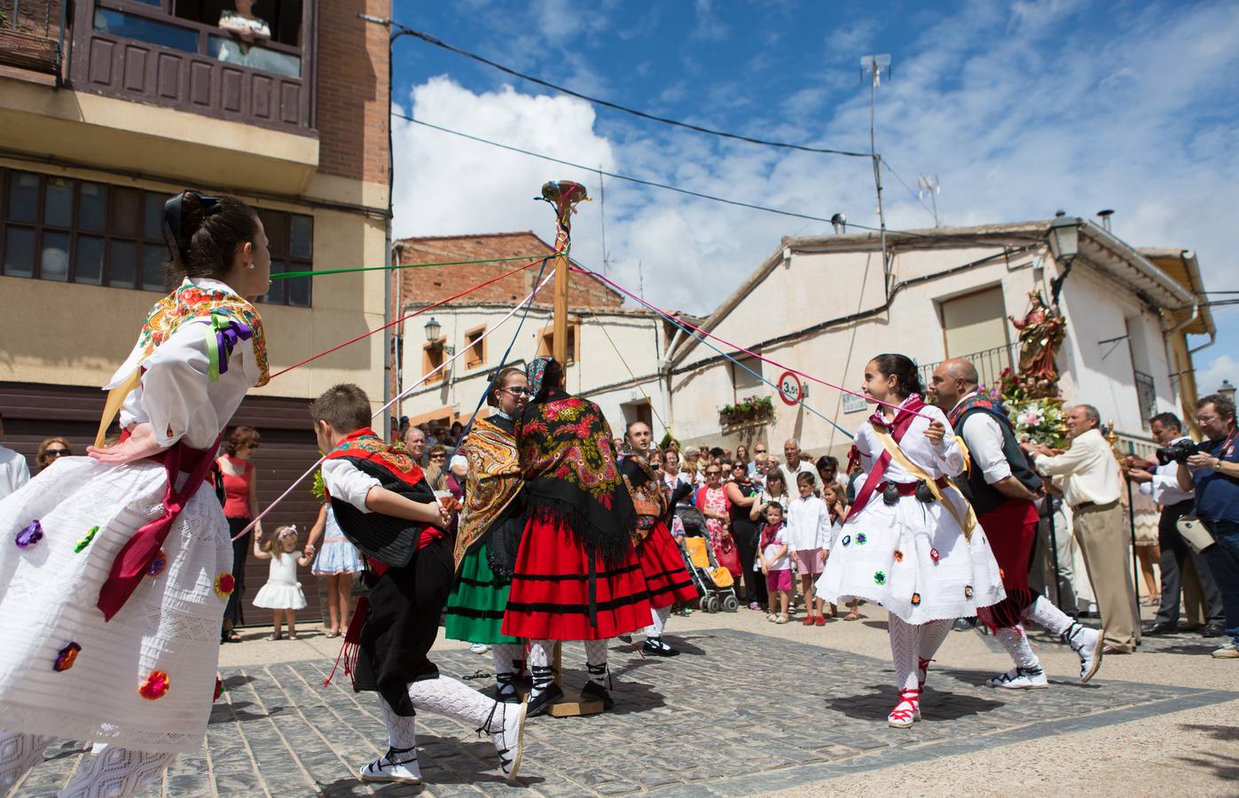 Procesión y degustaciones en Navarrete