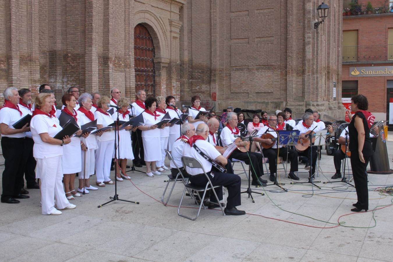 Los mayores centran el cuatro día de fiestas de Alfaro