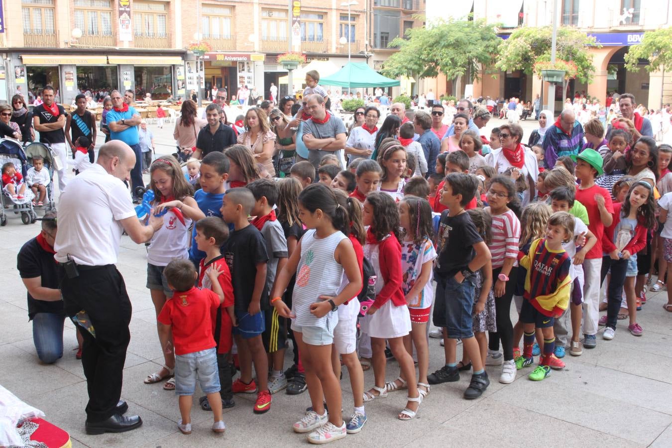 Alfaro dedica la jornada a las mujeres en su quinto día de fiestas