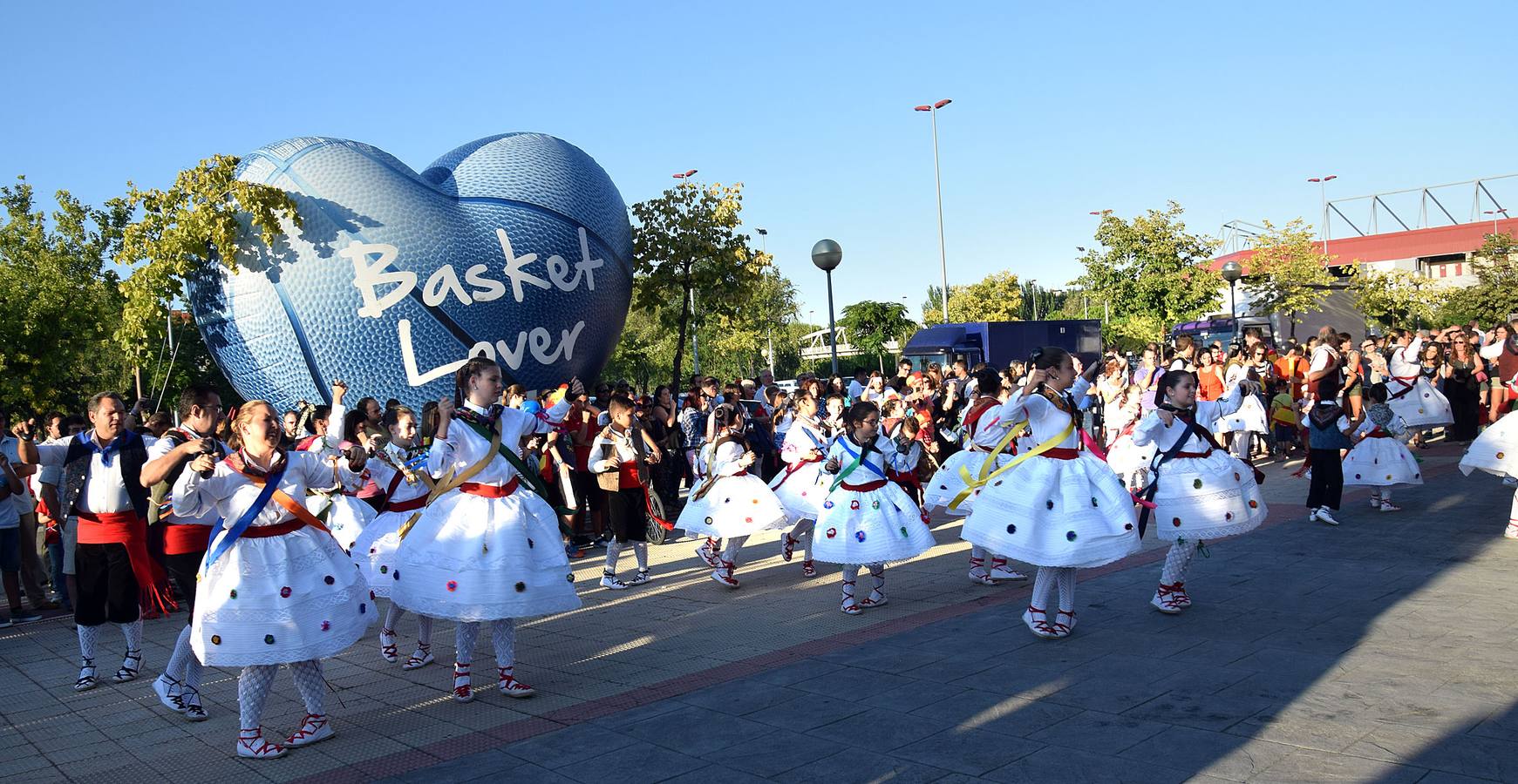 Logroño disfrutó de la fiesta del baloncesto