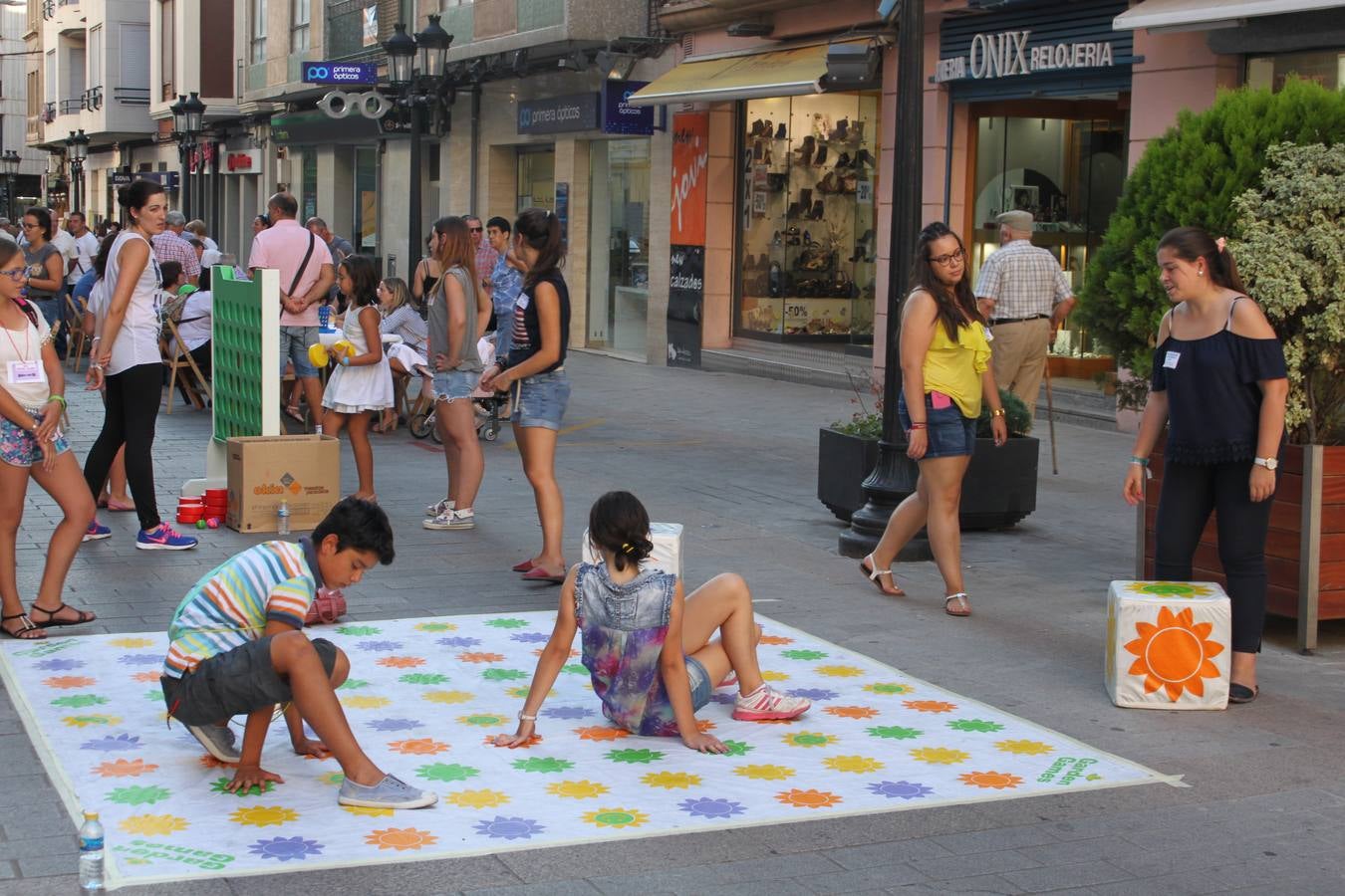 Arnedo flipa con malabares