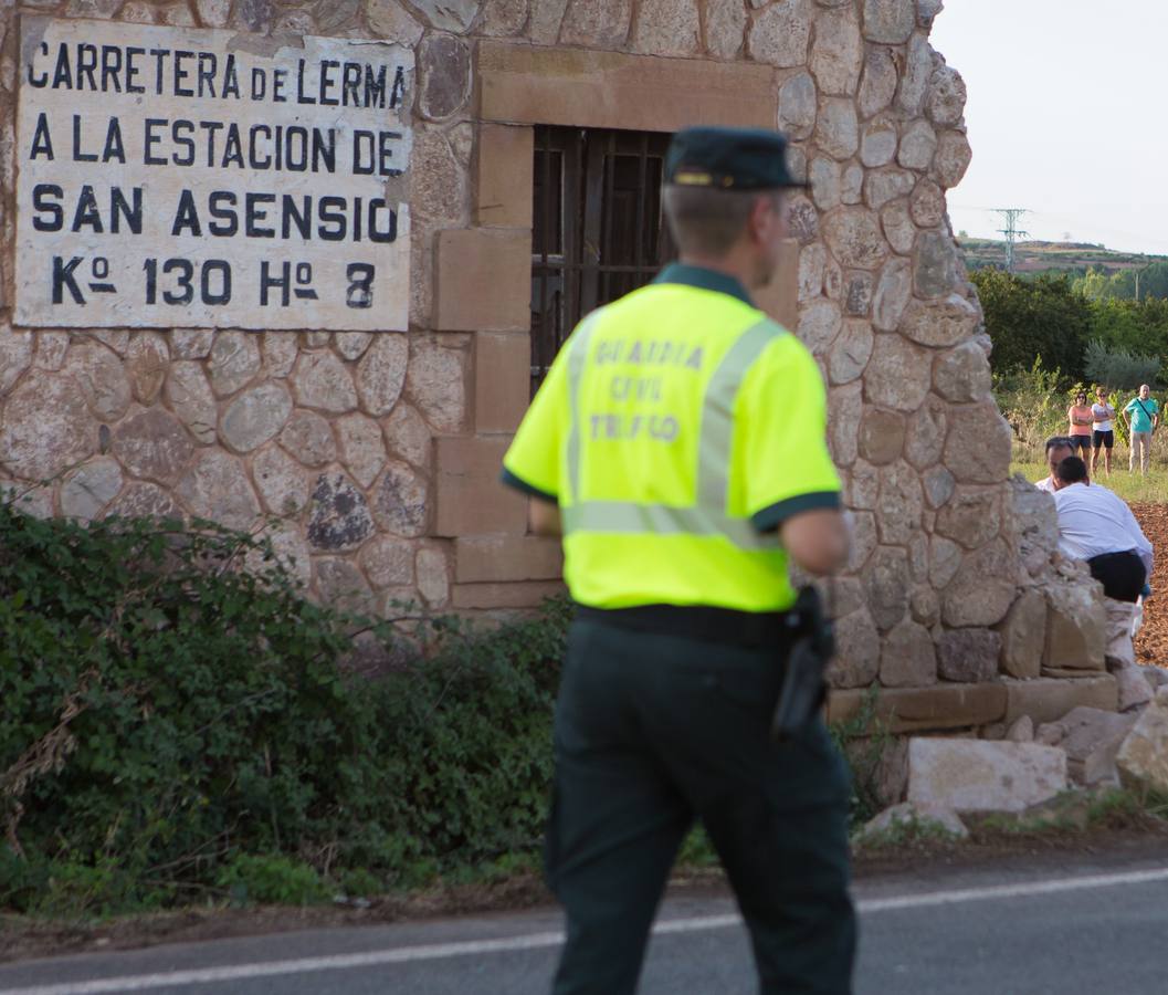 Fallece un conductor tras empotrar su vehículo contra un edificio en Baños