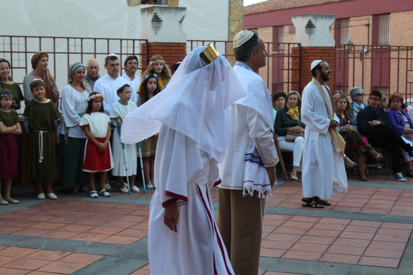 La Canilla representa en Calahorra el ritual de una boda judía