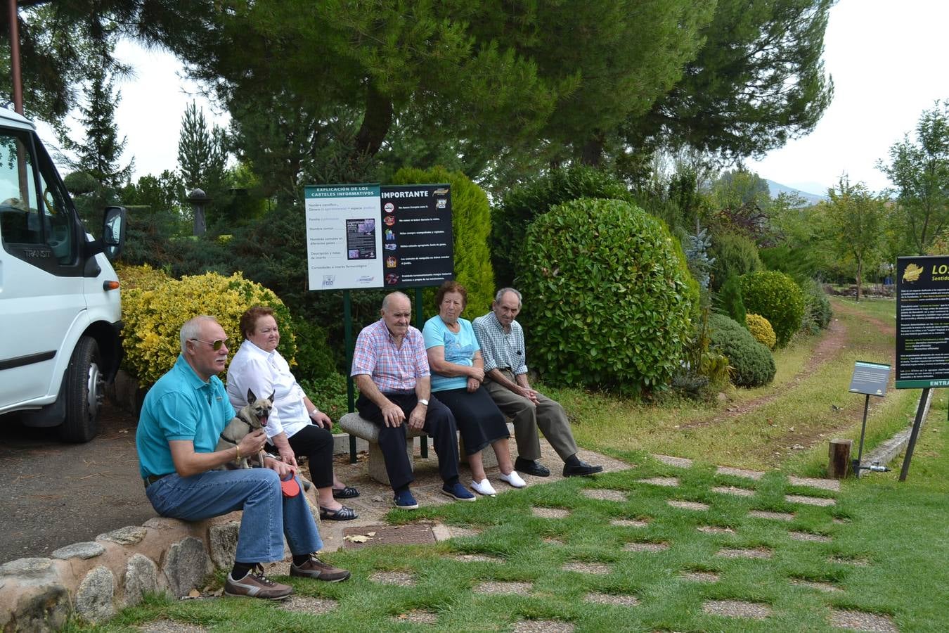 Fiesta de la Tercera Edad de Azofra. Puertas Abiertas en el Jardín Botanico