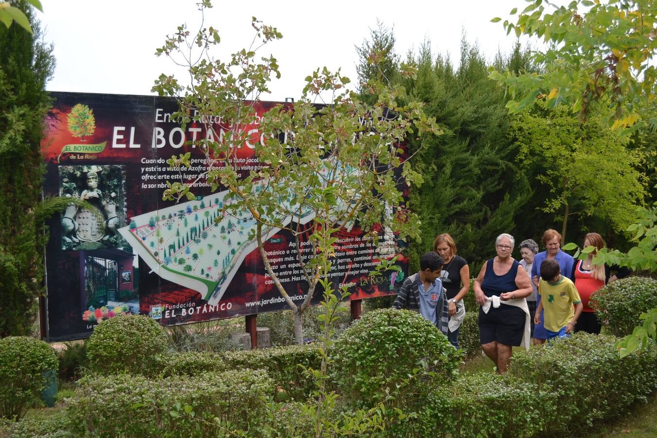 Fiesta de la Tercera Edad de Azofra. Puertas Abiertas en el Jardín Botanico