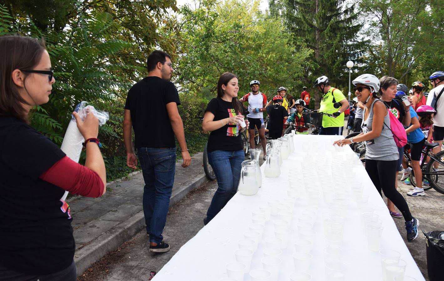 Más de 200 participantes en el quinto Bicipicnic de &#039;El Rioja y los 5 Sentidos&#039;