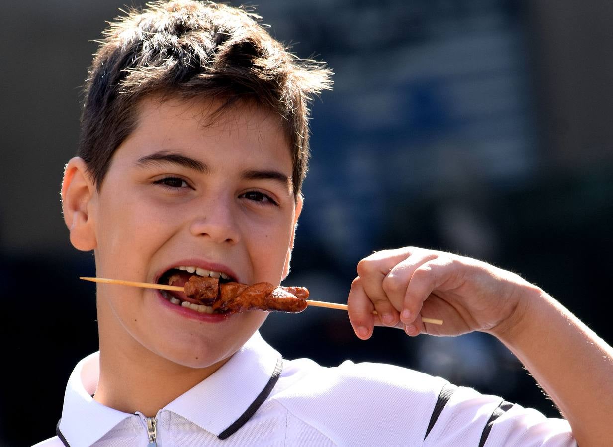 &#039;Pinchando&#039; en la Plaza del Mercado