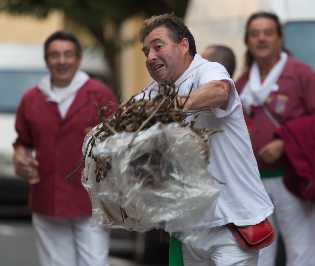 II Certamen de lanzamiento de gavillas