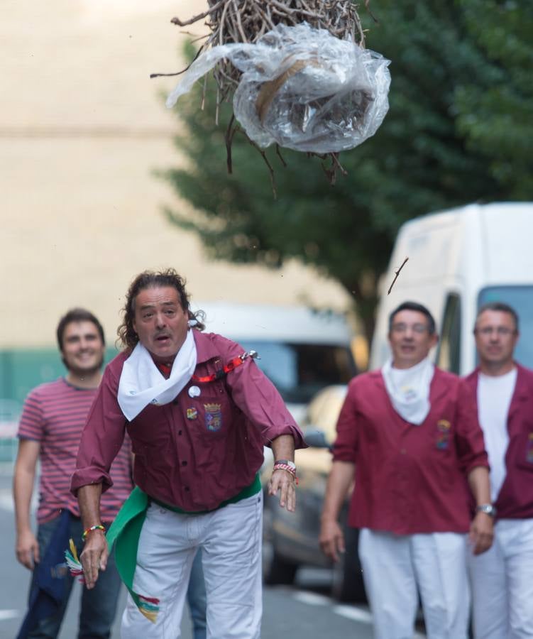 II Certamen de lanzamiento de gavillas