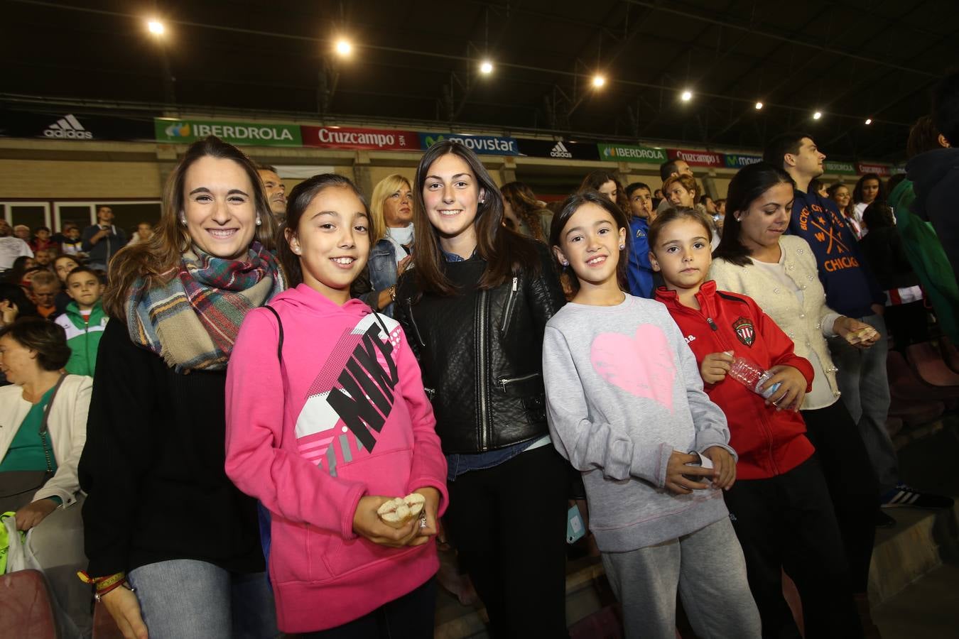 Logroño arropa a la selección en su entrenamiento en Las Gaunas
