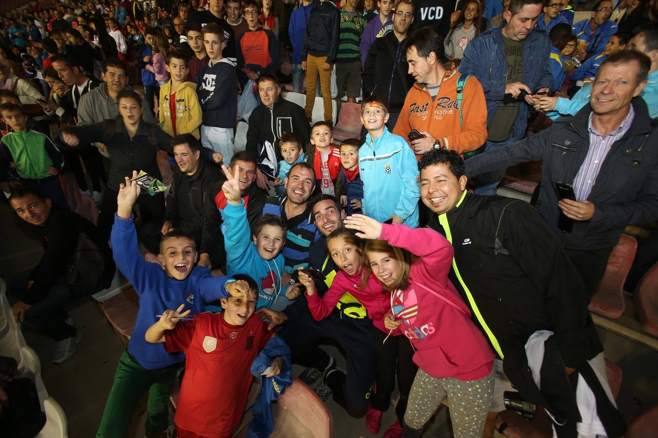 Logroño arropa a la selección en su entrenamiento en Las Gaunas