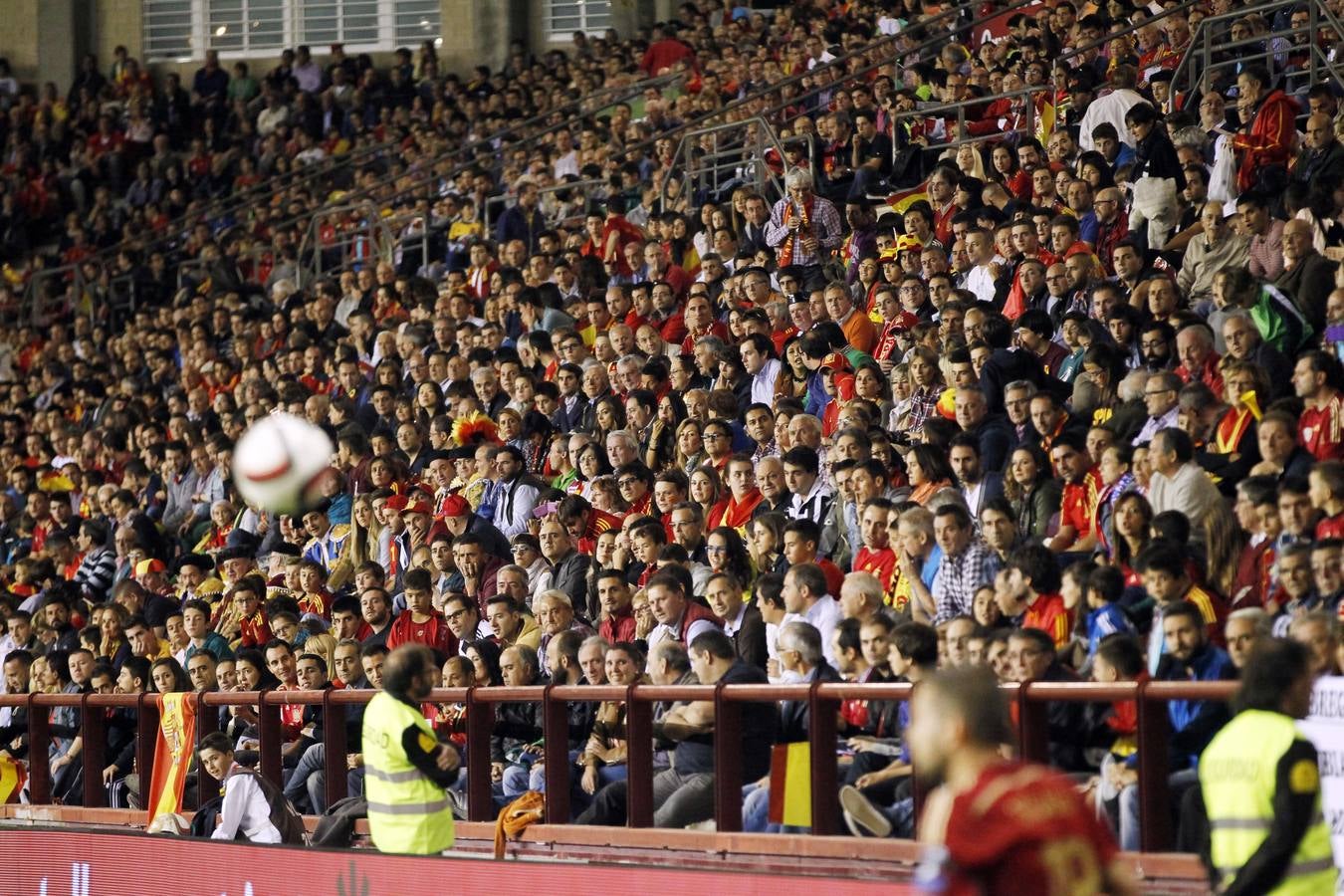 Fiesta en Las Gaunas con La Roja (I)