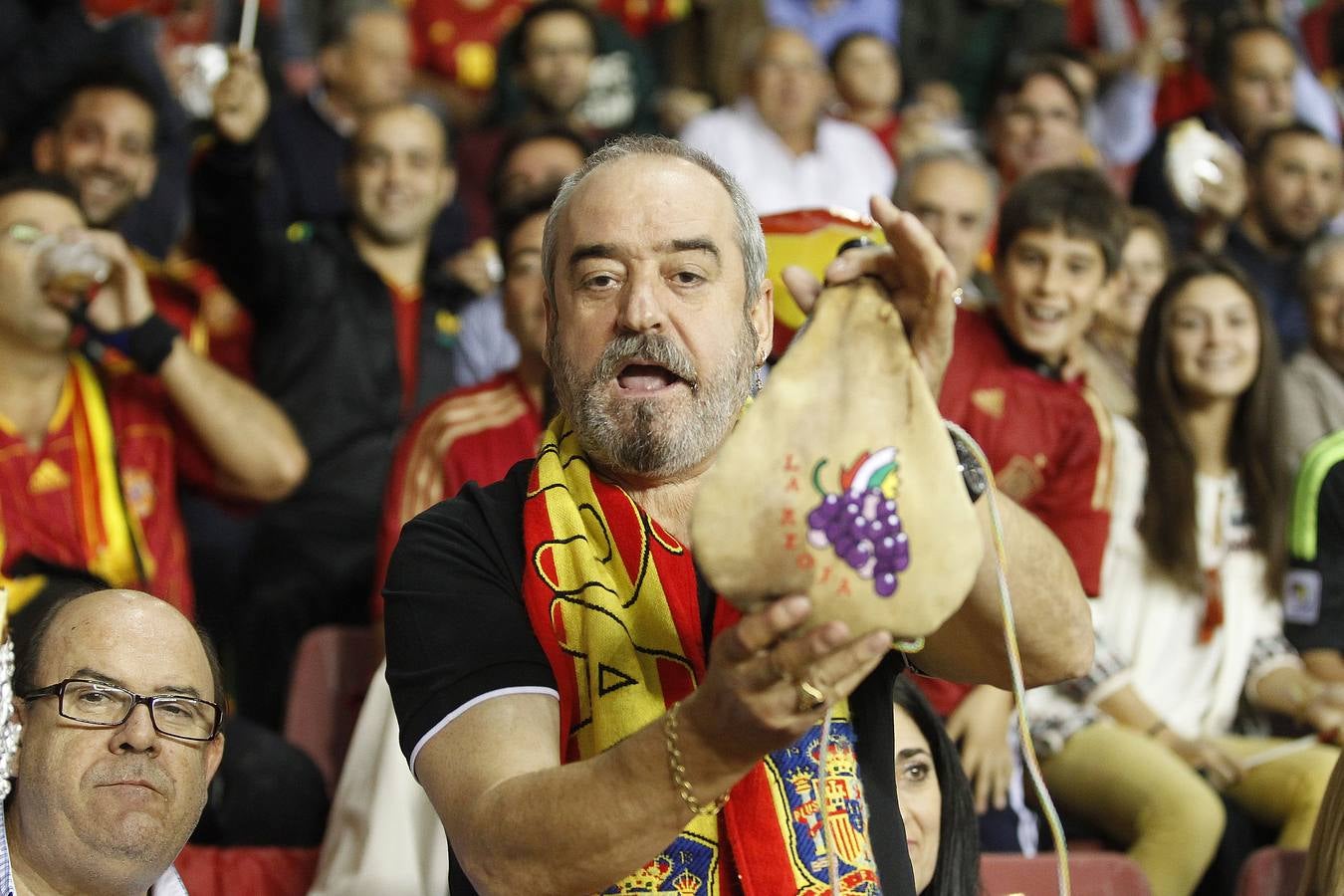 Fiesta en Las Gaunas con La Roja (II)