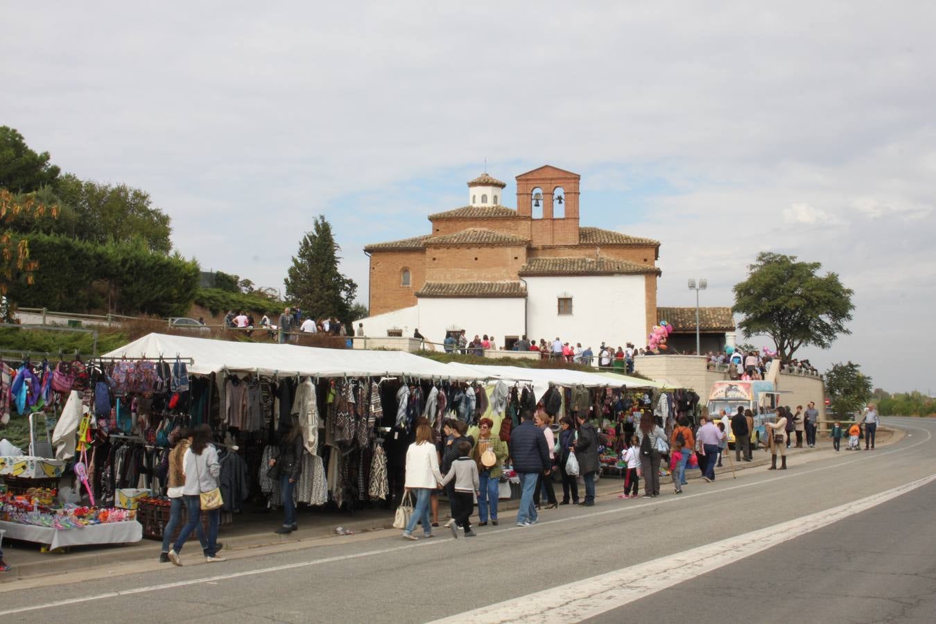 Romería a la ermita del Pilar en Alfaro