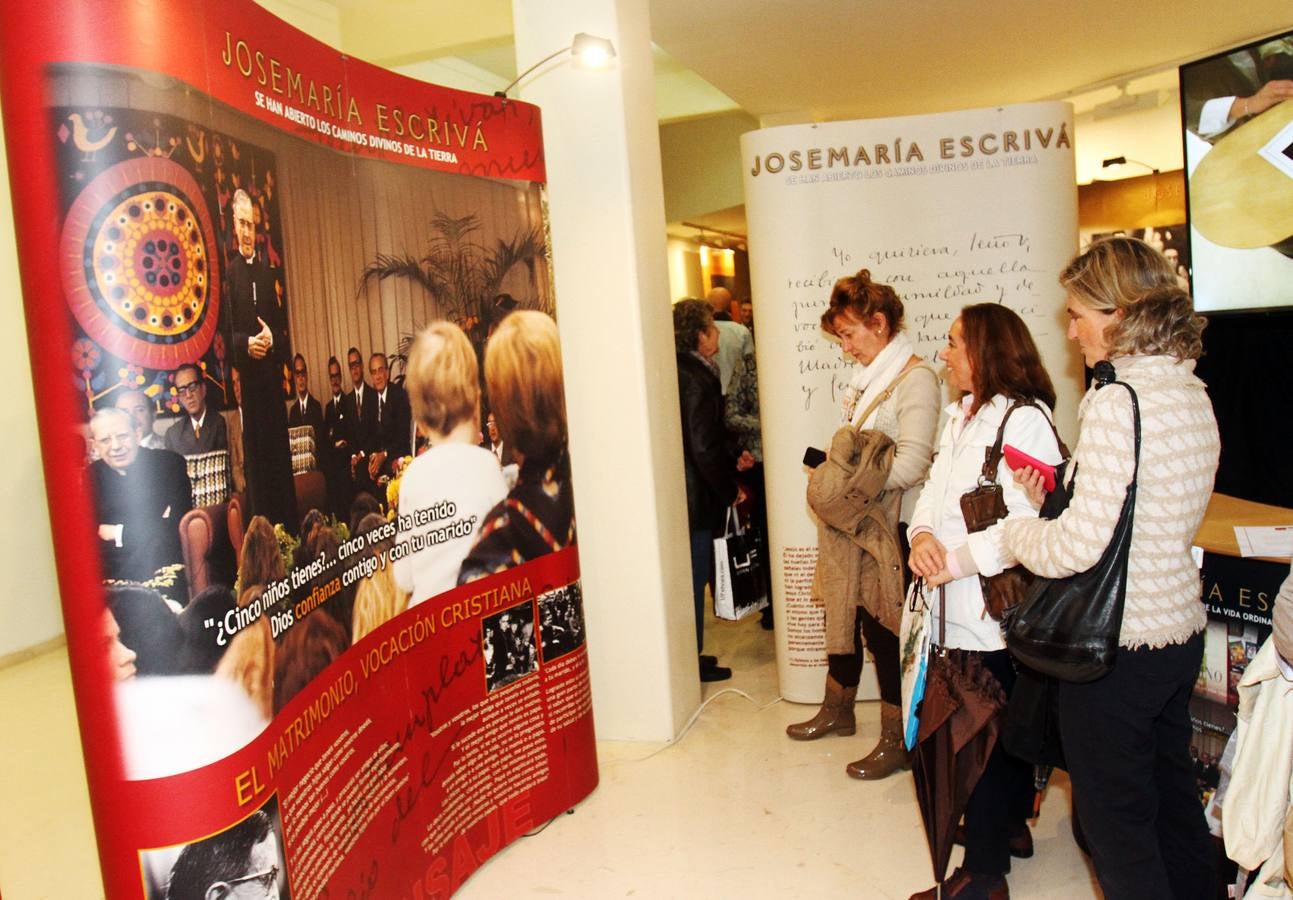 Inauguración en Logroño de la exposición sobre Escrivá de Balaguer, fundador del OPUS DEI