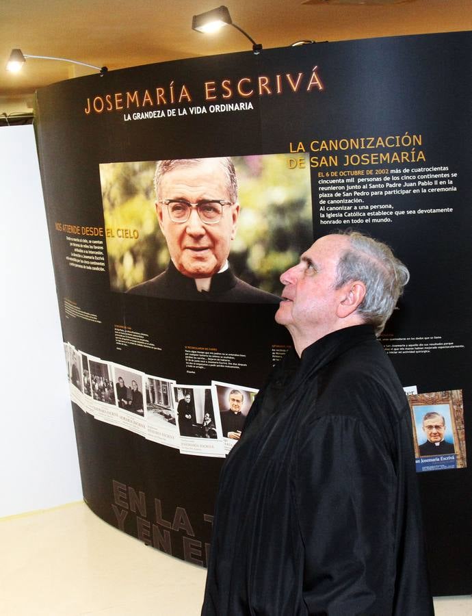 Inauguración en Logroño de la exposición sobre Escrivá de Balaguer, fundador del OPUS DEI