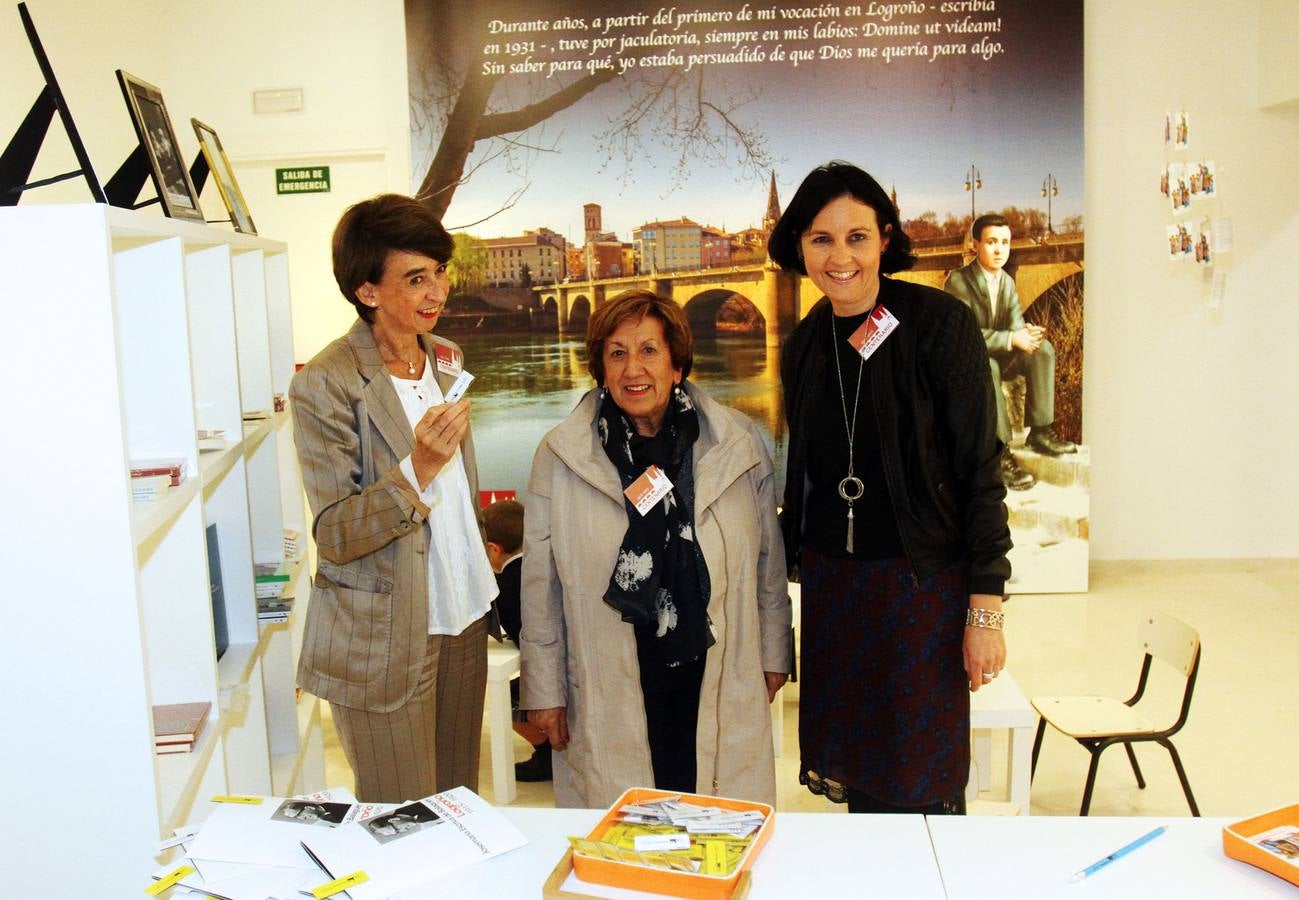 Inauguración en Logroño de la exposición sobre Escrivá de Balaguer, fundador del OPUS DEI