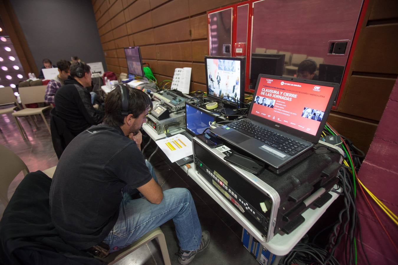 Futuro en Español: la matinal del jueves (y 3)