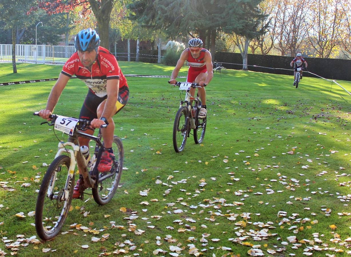 Alain Santamaría gana el X Duatlón Cros Valle del Oja