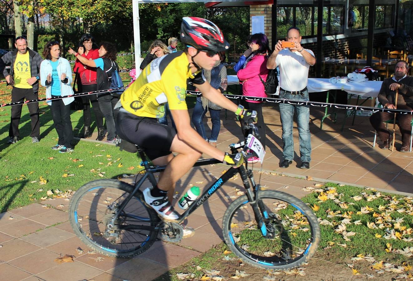 Alain Santamaría gana el X Duatlón Cros Valle del Oja