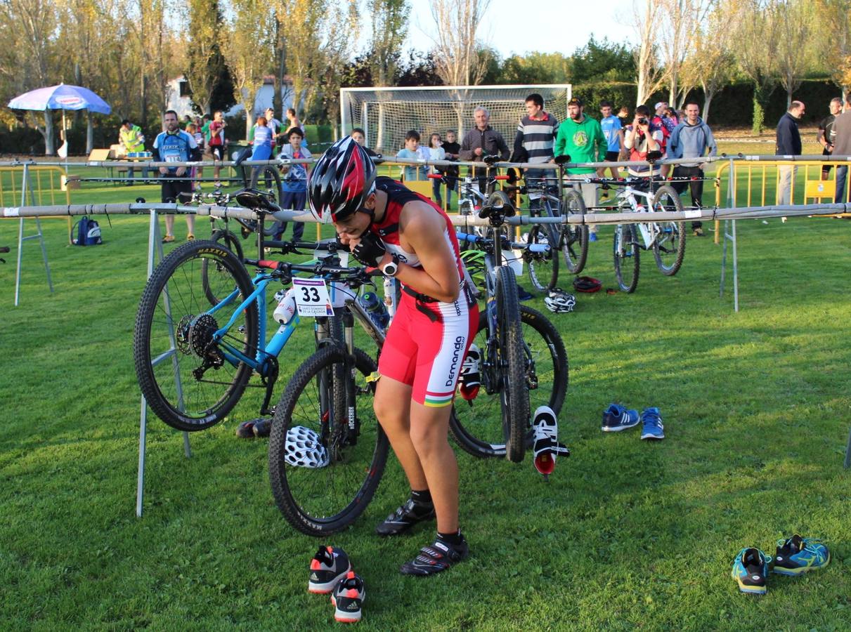 Alain Santamaría gana el X Duatlón Cros Valle del Oja