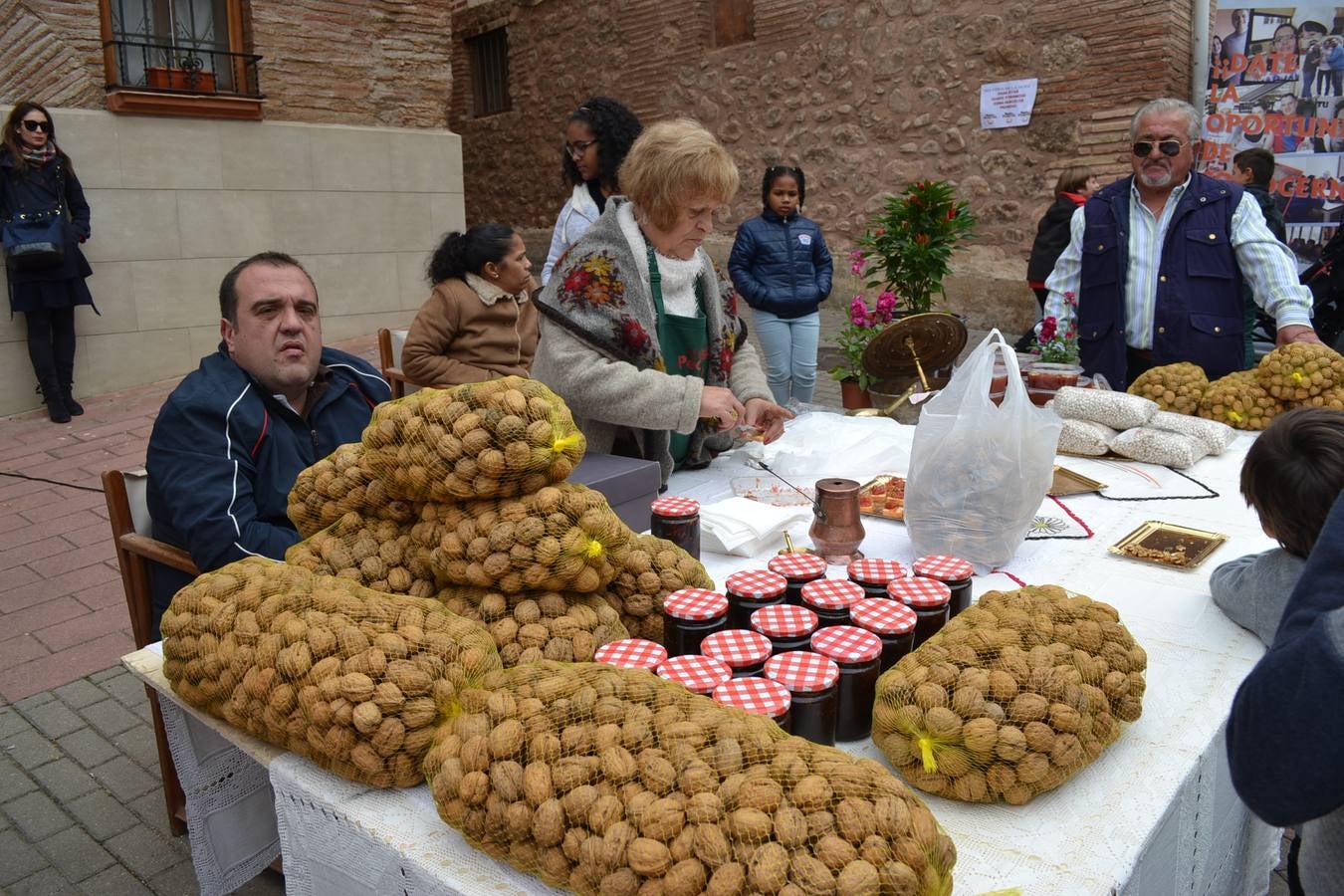 Nueces y Pedroso