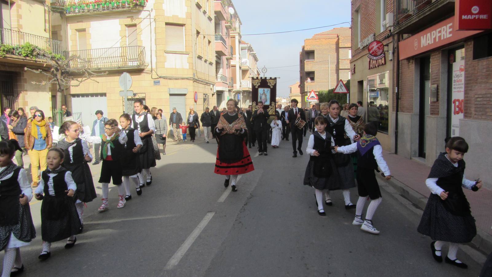 Alberite despide sus fiestas de San Martín con procesión y teatro infantil