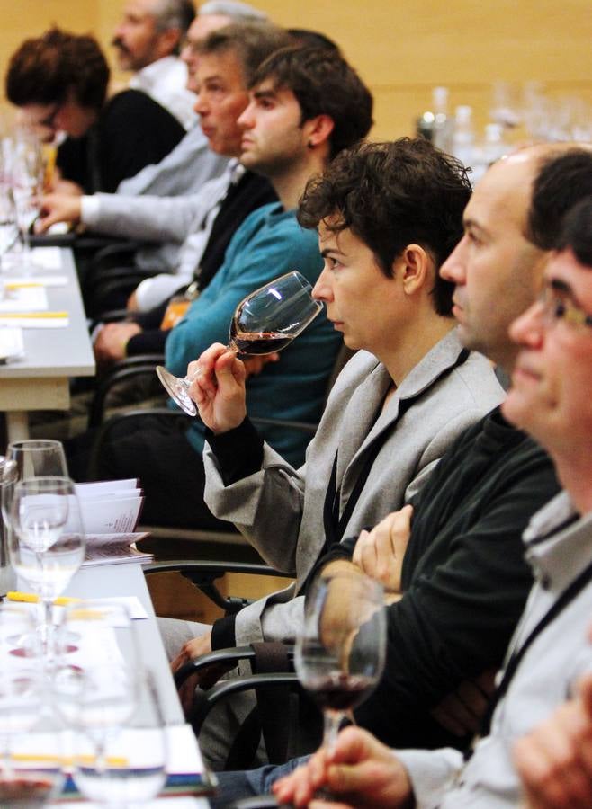 Un recorrido por la historia de los grandes vinos de Bodegas Riojanas desde 1942