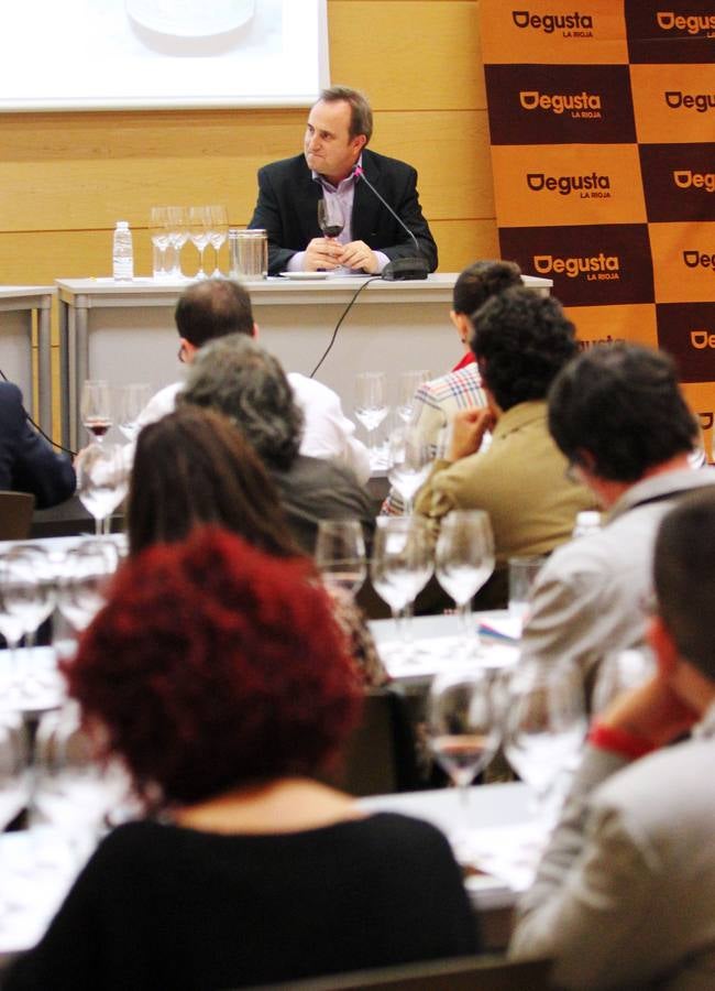 Un recorrido por la historia de los grandes vinos de Bodegas Riojanas desde 1942