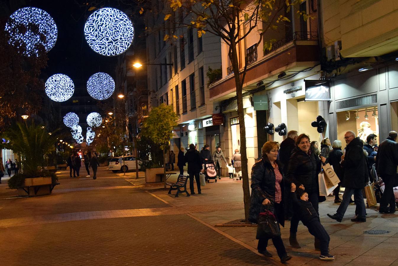 La noche del Black Friday en Logroño