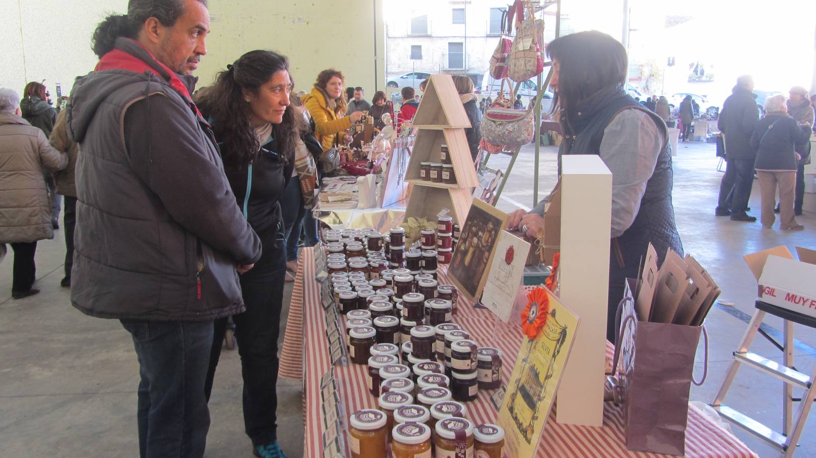 Mercado navideño y belén mecánico en Sorzano