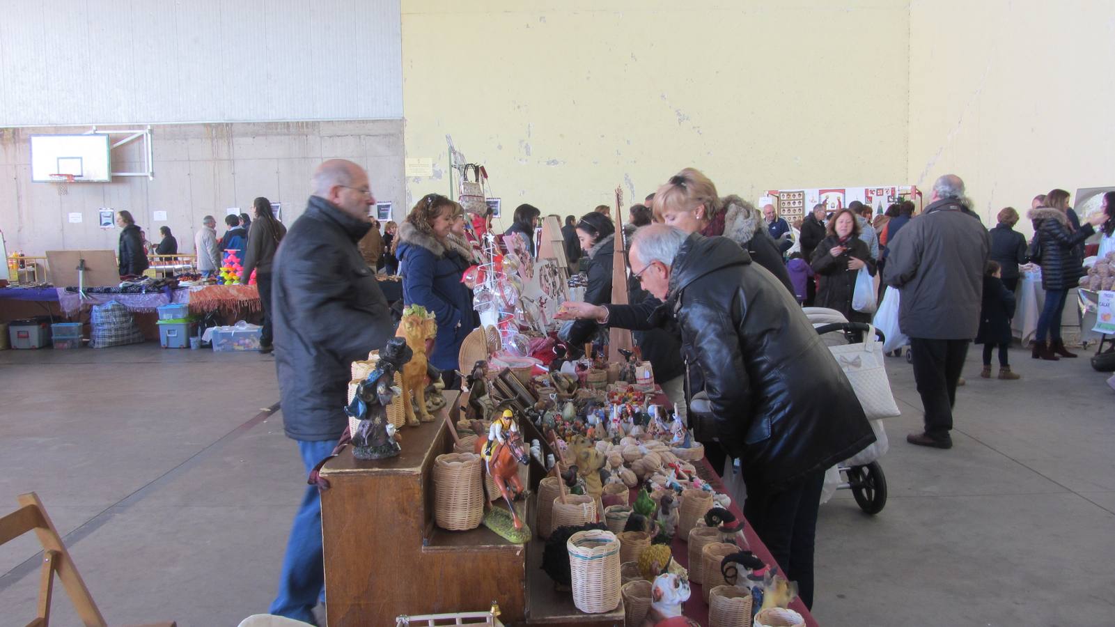 Mercado navideño y belén mecánico en Sorzano